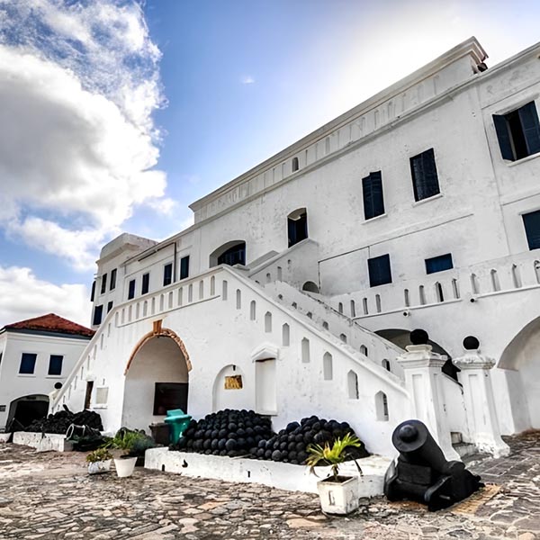 Cape Coast Castle (Tourist Sites in Ghana)